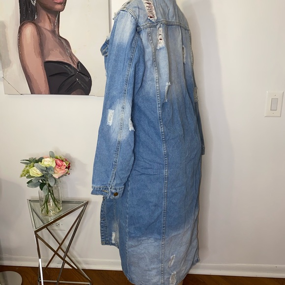 Stylish Jean Jacket - Picture 2 of 8